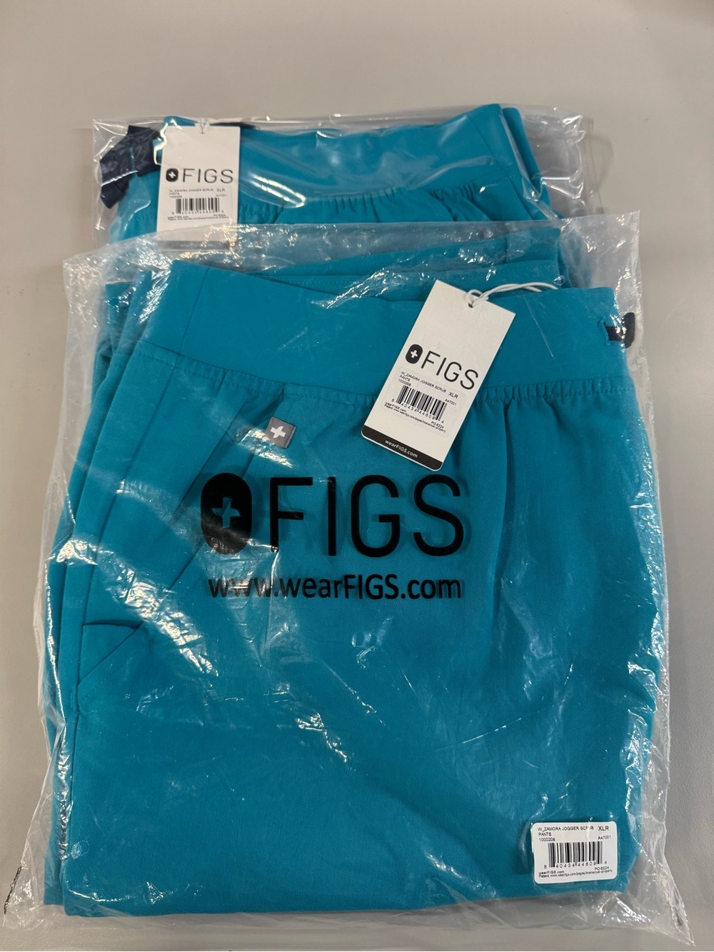 FIGS Zamora Jogger Scrub Pants